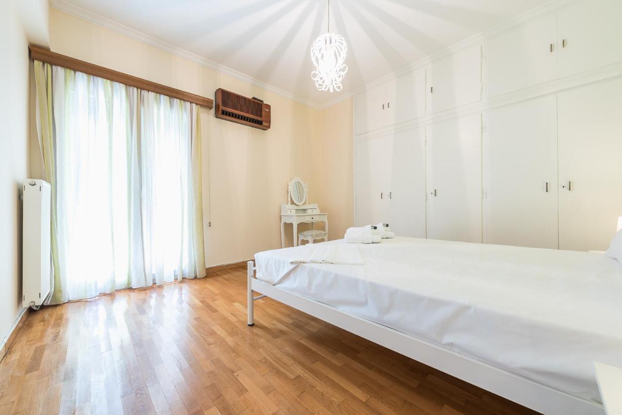 Comfy Apartment In Acropolis Area By Cloudkeys Athen Eksteriør bilde