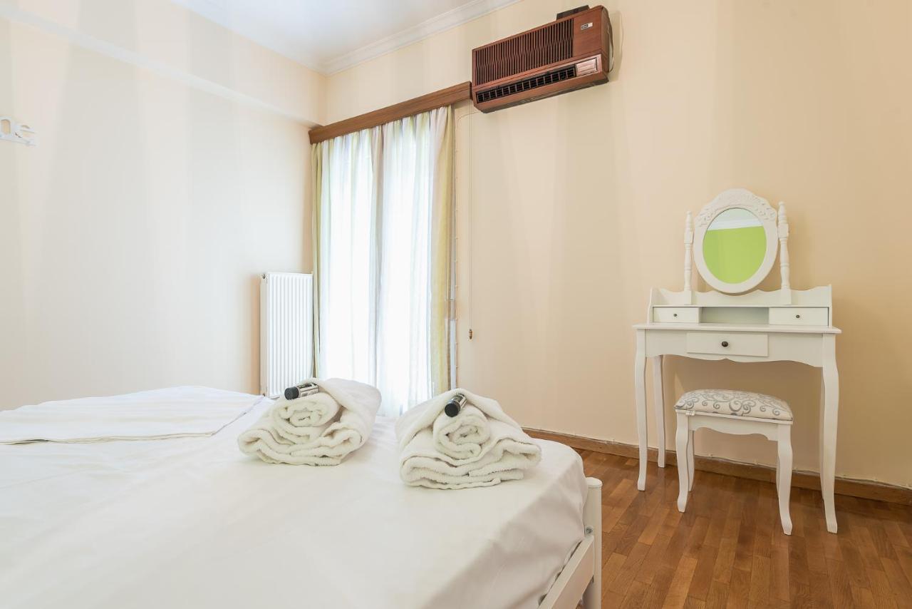 Comfy Apartment In Acropolis Area By Cloudkeys Athen Eksteriør bilde