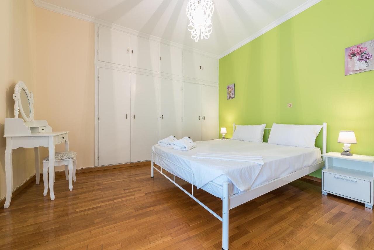 Comfy Apartment In Acropolis Area By Cloudkeys Athen Eksteriør bilde